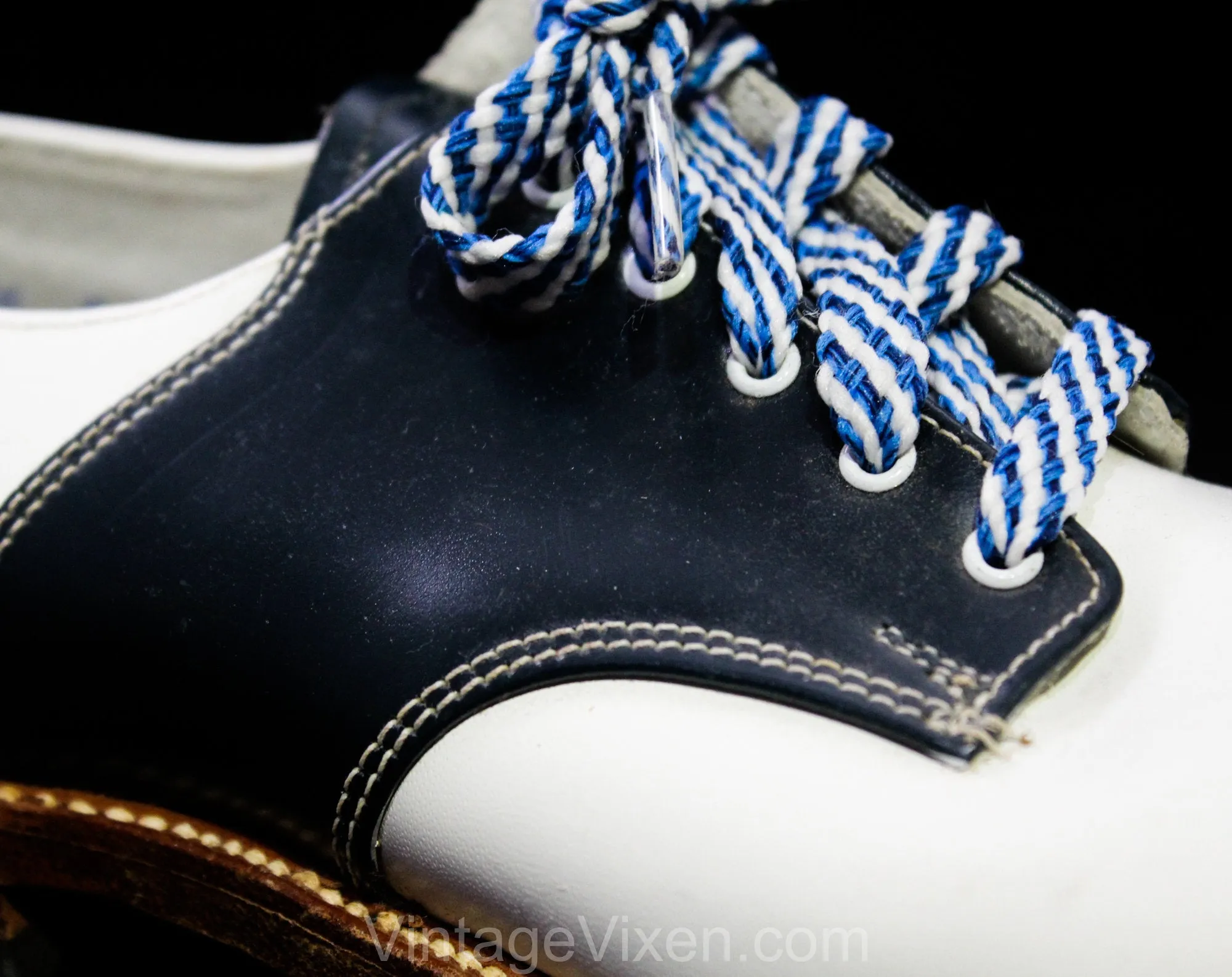 1950s Child's Navy & White Saddle Shoes - Size 2.5 Girls Swing Era Two Tone Oxfords - 50s Dark Blue Bobby Soxer - NOS Deadstock - Size 2 1/2
