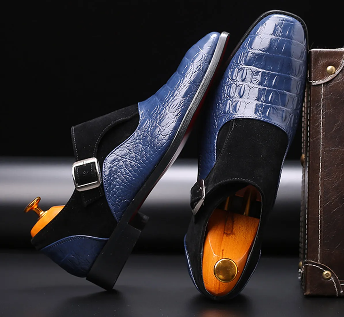 Men's Alligator Suede Smoking Loafers