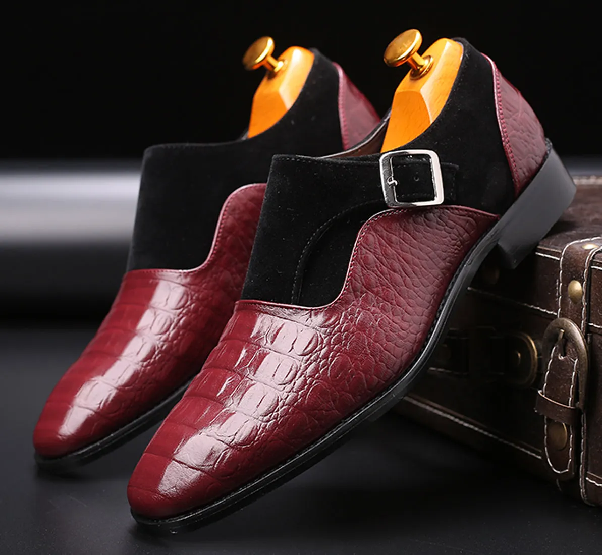 Men's Alligator Suede Smoking Loafers