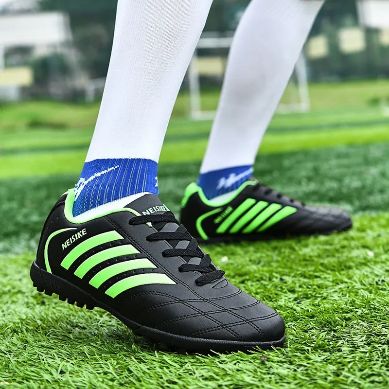 Sneakers Soccer Shoes Adult Kids Sport Footwear Cleats Grass Training Football Shoes Outdoor Durable Professional Futsal Sneaker